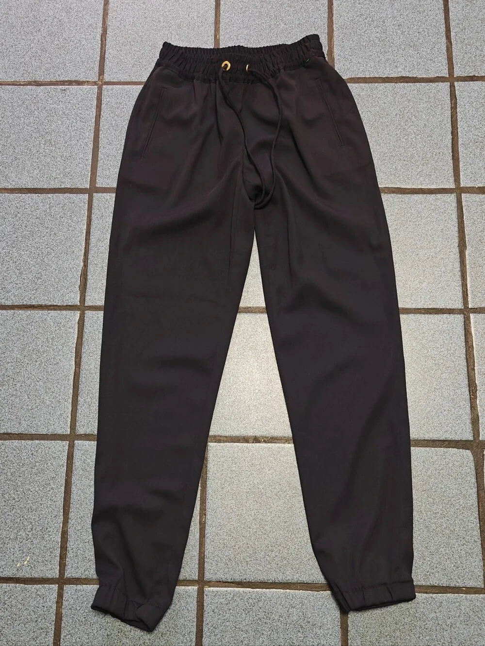 Michael Kors Women's Black Jogger Pants Elastic Waist Tapered Cuffed Sz 00